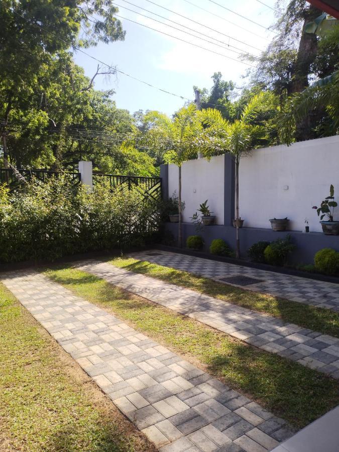 Sara Place Tangalle Εξωτερικό φωτογραφία